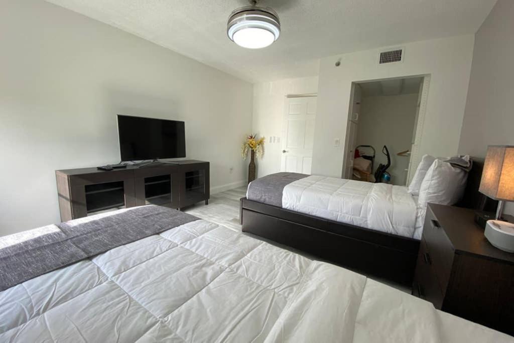 Yacht Club At Aventura 2 Bed 2 Bath Luxurius Cozy Brand New 2020 Apartamento Exterior foto