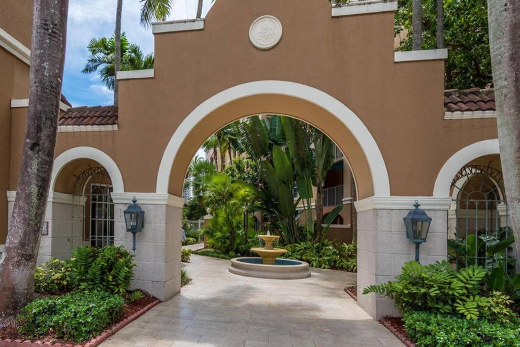 Yacht Club At Aventura 2 Bed 2 Bath Luxurius Cozy Brand New 2020 Apartamento Exterior foto