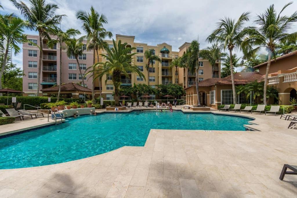 Yacht Club At Aventura 2 Bed 2 Bath Luxurius Cozy Brand New 2020 Apartamento Exterior foto